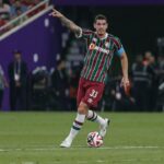 Zagueiro Nino em campo pelo Fluminense