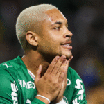 Vitor Roque