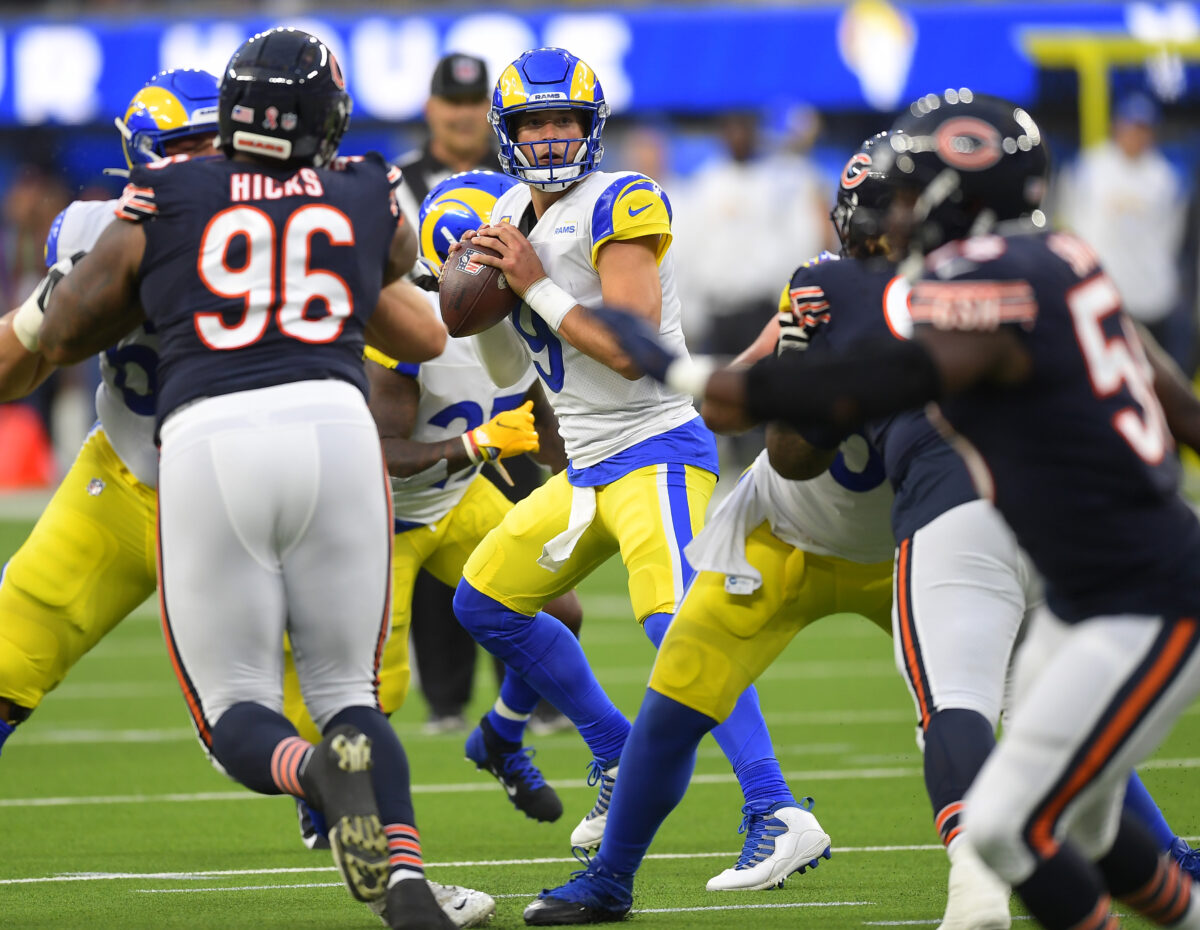 Onde assistir NFL Sep 12, 2021; Inglewood, California, USA; Los Angeles Rams quarterback Matthew Stafford (9) sets to pass in the first half of the game against the Chicago Bears at SoFi Stadium. Mandatory Credit: Jayne Kamin-Oncea-USA TODAY Sports