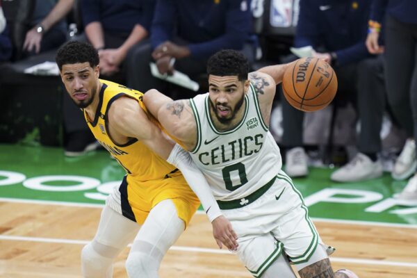 Haliburton comenta amizade com Tatum em recuperação de grave lesão
