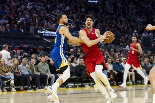 Onde assistir Warriors x Blazers pela NBA hoje (13/1/2026)