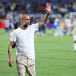 Pep Guardiola em jogo do Manchester City na Copa do Mundo de Clubes - o treinador elogiou Lucas Paquetá nesta quarta-feira (28/01/2026)