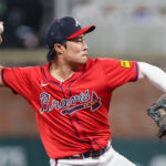 Sep 26, 2025; Cumberland, Georgia, USA; Atlanta Braves shortstop Ha-Seong Kim (9) throws the ball first base for the out against the Pittsburgh Pirates during the eighth inning at Truist Park. Mandatory Credit: Jordan Godfree-Imagn Images