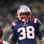 Rhamondre Stevenson, RB dos Patriots.