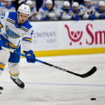 Philip Broberg assina extensão contratual com St. Louis Blues