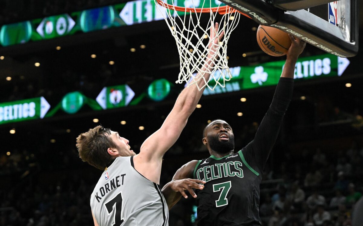 Celtics, Jaylen Brown, Luke Kornet, Spurs