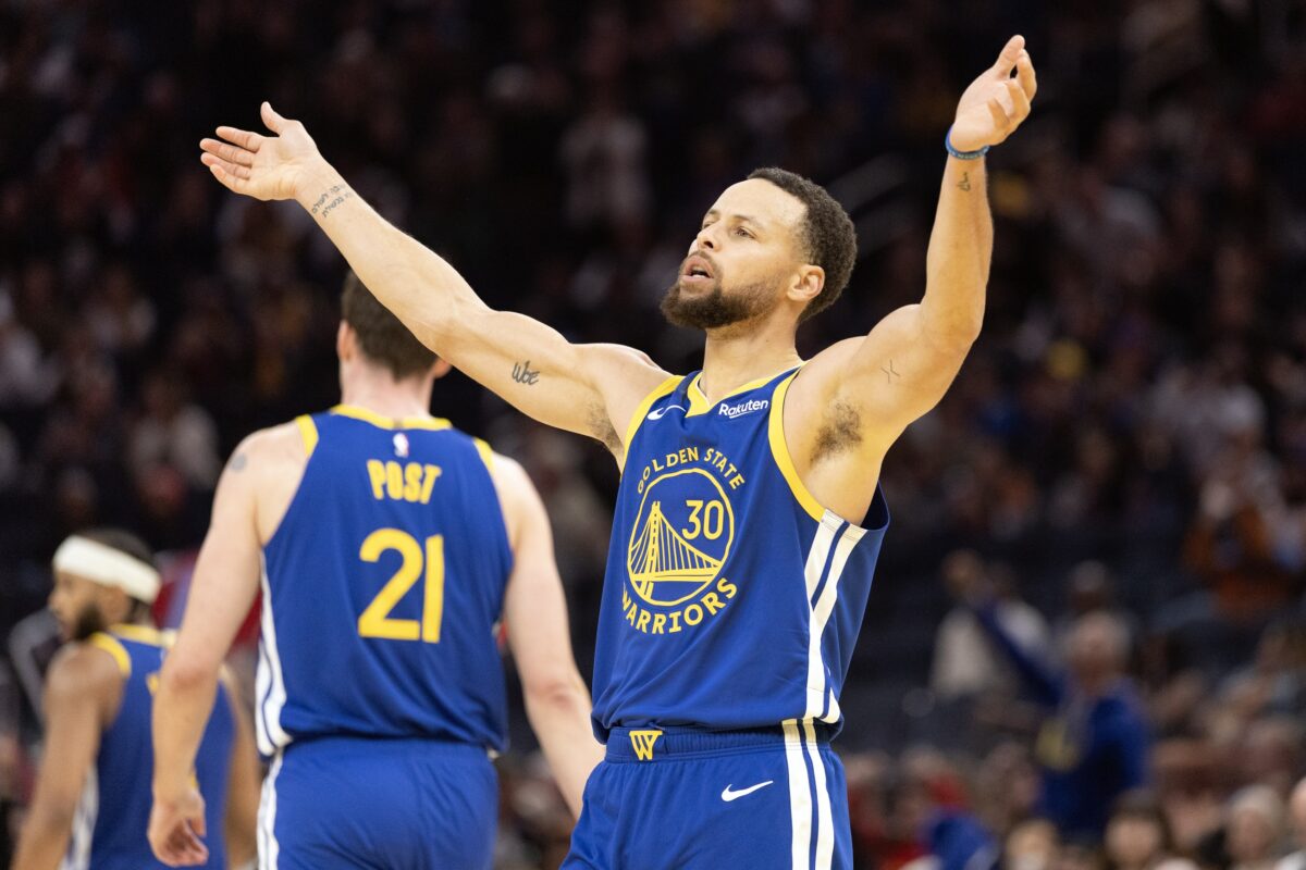 Warriors batem Knicks Stephen Curry