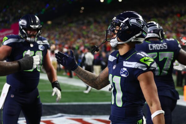 Seahawks amassam 49ers e avançam para a final da NFC