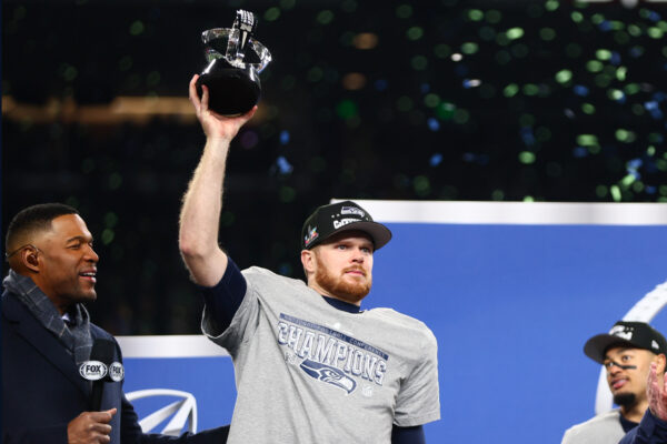 Seahawks batem os Rams e avançam para o Super Bowl