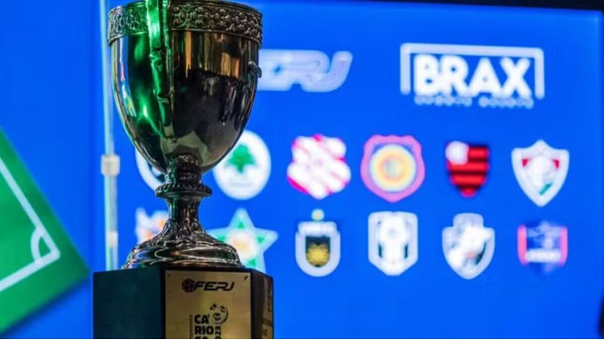 Taça do Campeonato Carioca - vitória do Flamengo sobre o Sampaio Corrêa 'ajudou' o Vasco