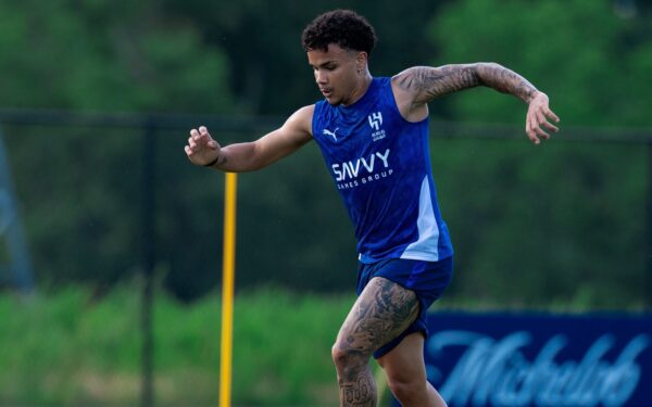 Corinthians tenta contratação de Kaio César, do Al Hilal