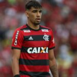 Lucas Paquetá jogando pelo Flamengo