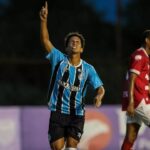 João Borne agradecendo a Deus após fazer gol em Grêmio 4 x 1 América-RN - Copinha, 16/01/2026