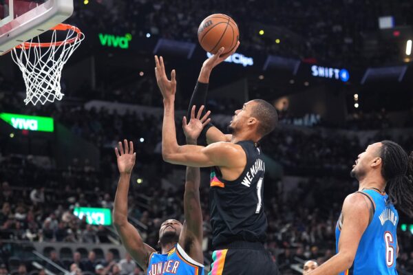 Spurs-Thunder: San Antonio controla ritmo e supera OKC desfalcado