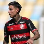 Pulgar em campo pelo Flamengo